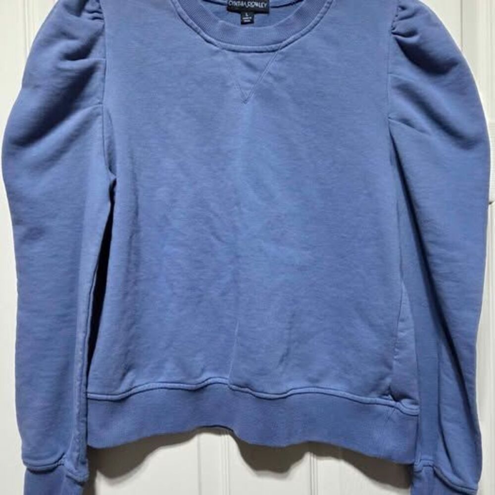 Womens Cynthia Rowley size Large blue sweatshirt